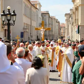 Missa Campal e Procissão de Corpus Christi