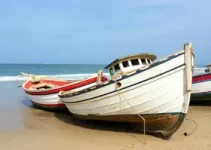 embarcações abandonadas